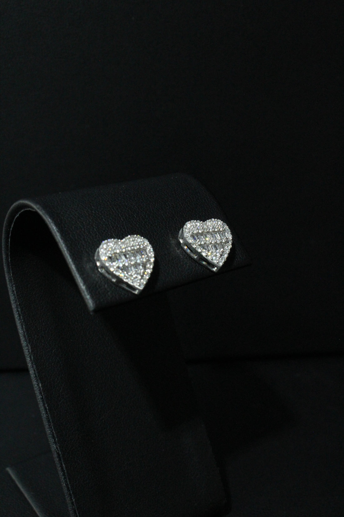 WG Diamond Heart Earrings 14K