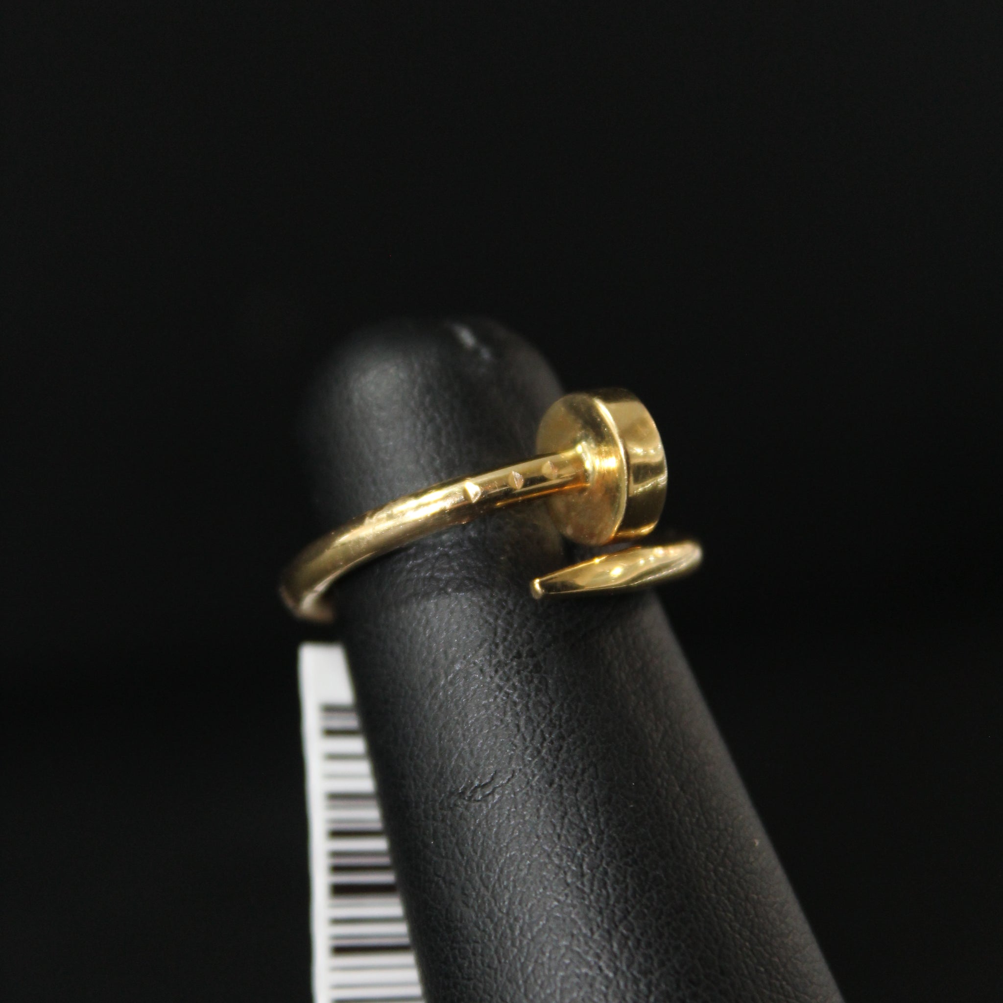 YG Nail Ring 18K 2.5g