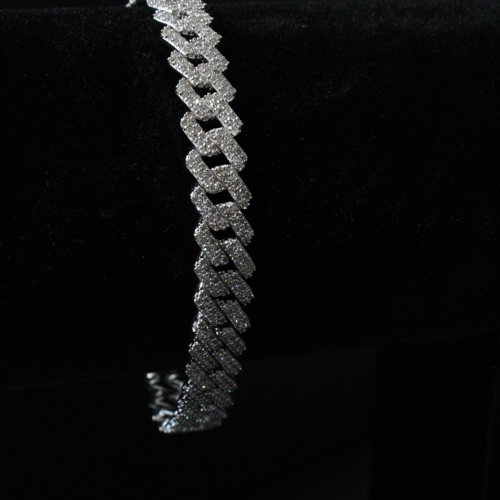 WG 14K Natural 4.95ctw Tennis Bracelet