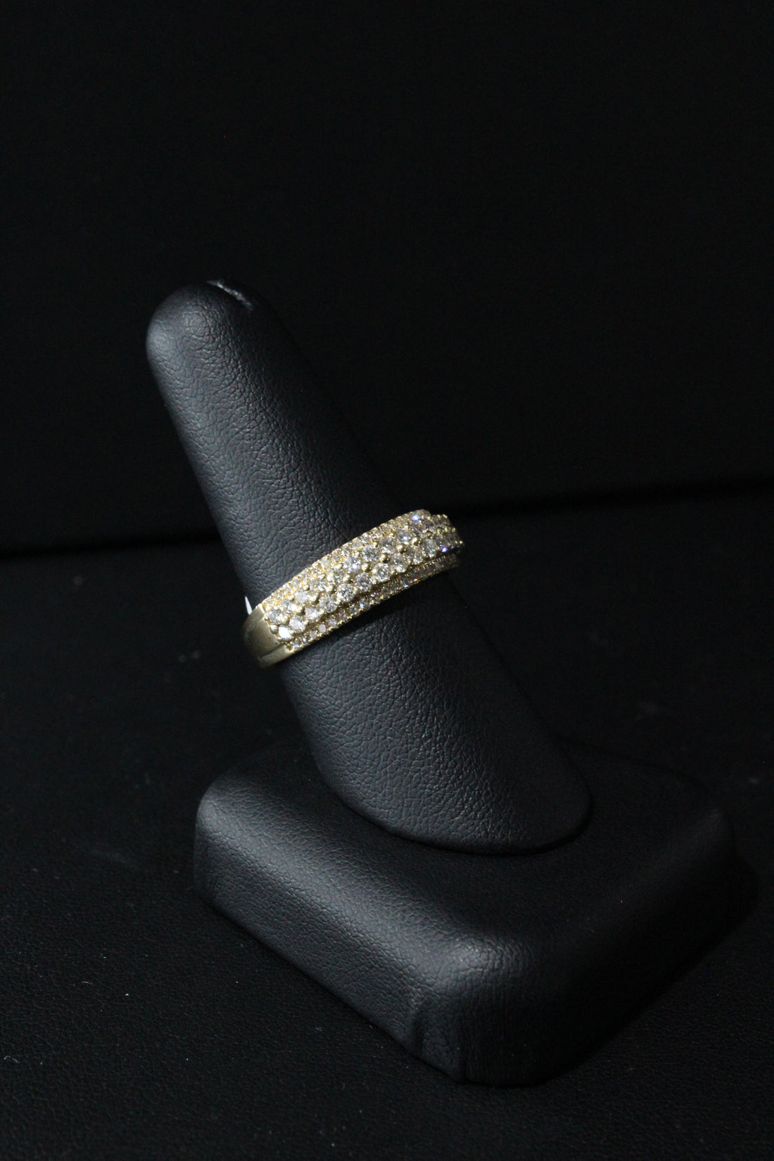 WG 14K Diamond Ring 5.3g