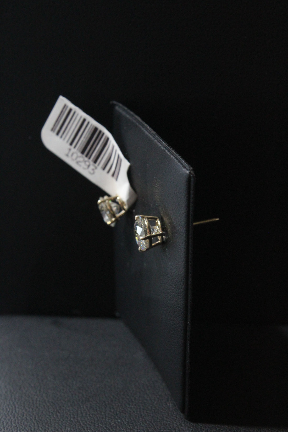 YG LGD Earrings 2.23ctw ER268