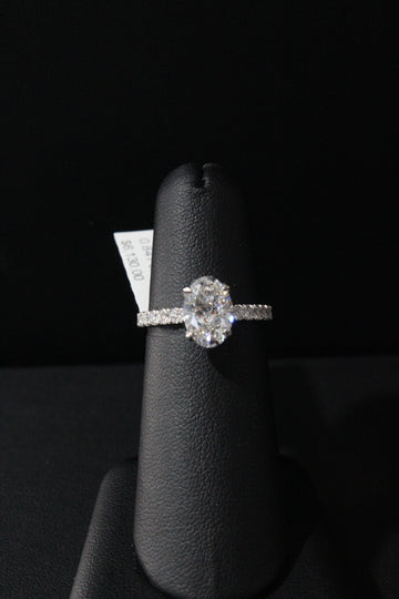 WG Lab Grown Diamond Oval Ring 2.02 VS1 F  DW 0.84