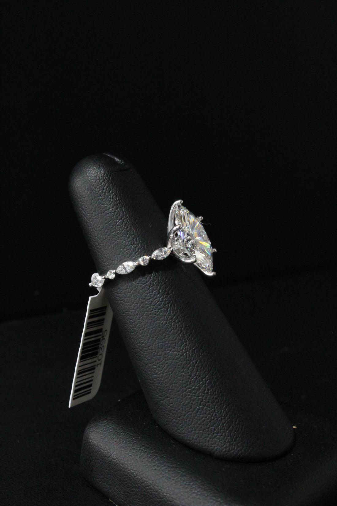 WG Lab Grown Diamond Marquise Ring 3.01