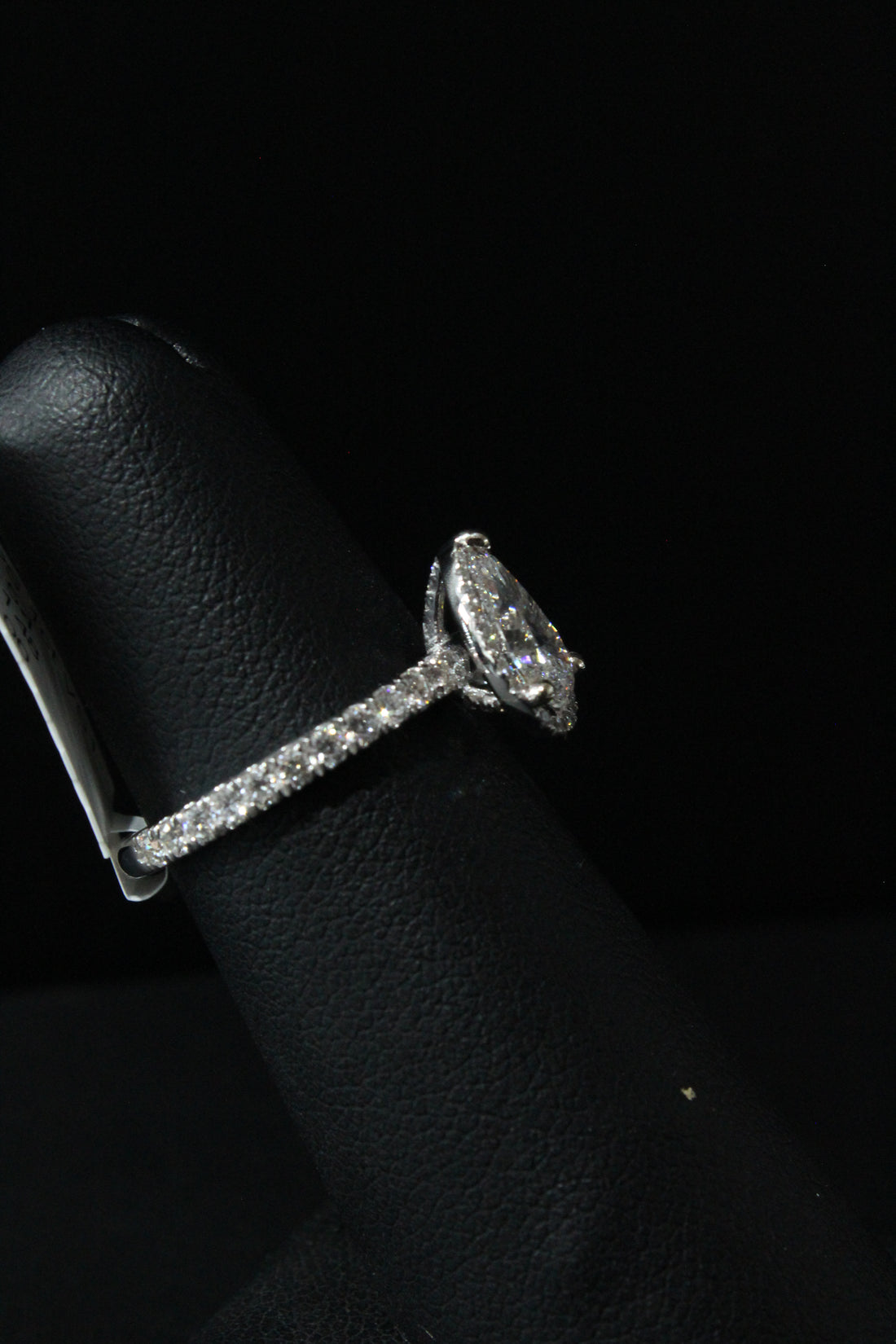 Lab Grown Princess Cut Diamond Ring 1ct VS1 E DW .54