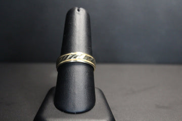14K YG Band 6.3g