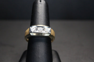 14K YG Diamond Ring 9.5g